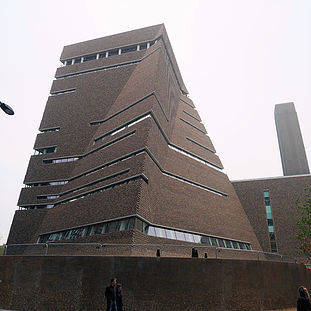 2106 - Tate Modern
